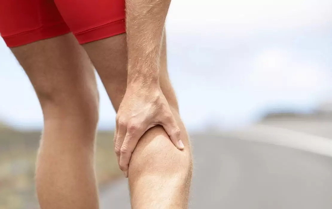 Тянет ноги: причины тянущей боли в мышцах, что делать